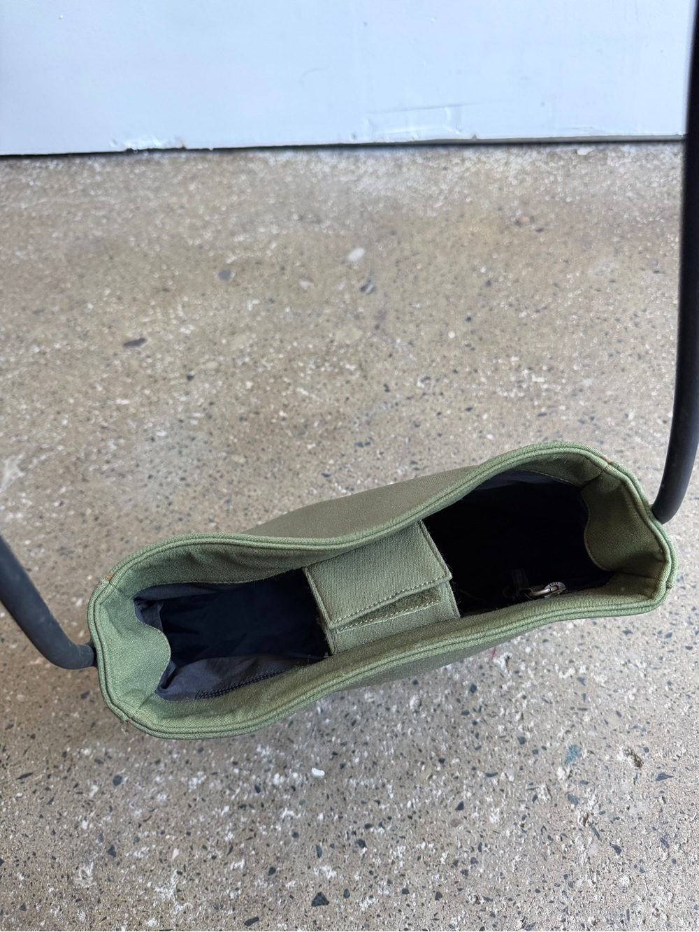 miu miu vintage army green shoulder bag - Picture 5 of 6